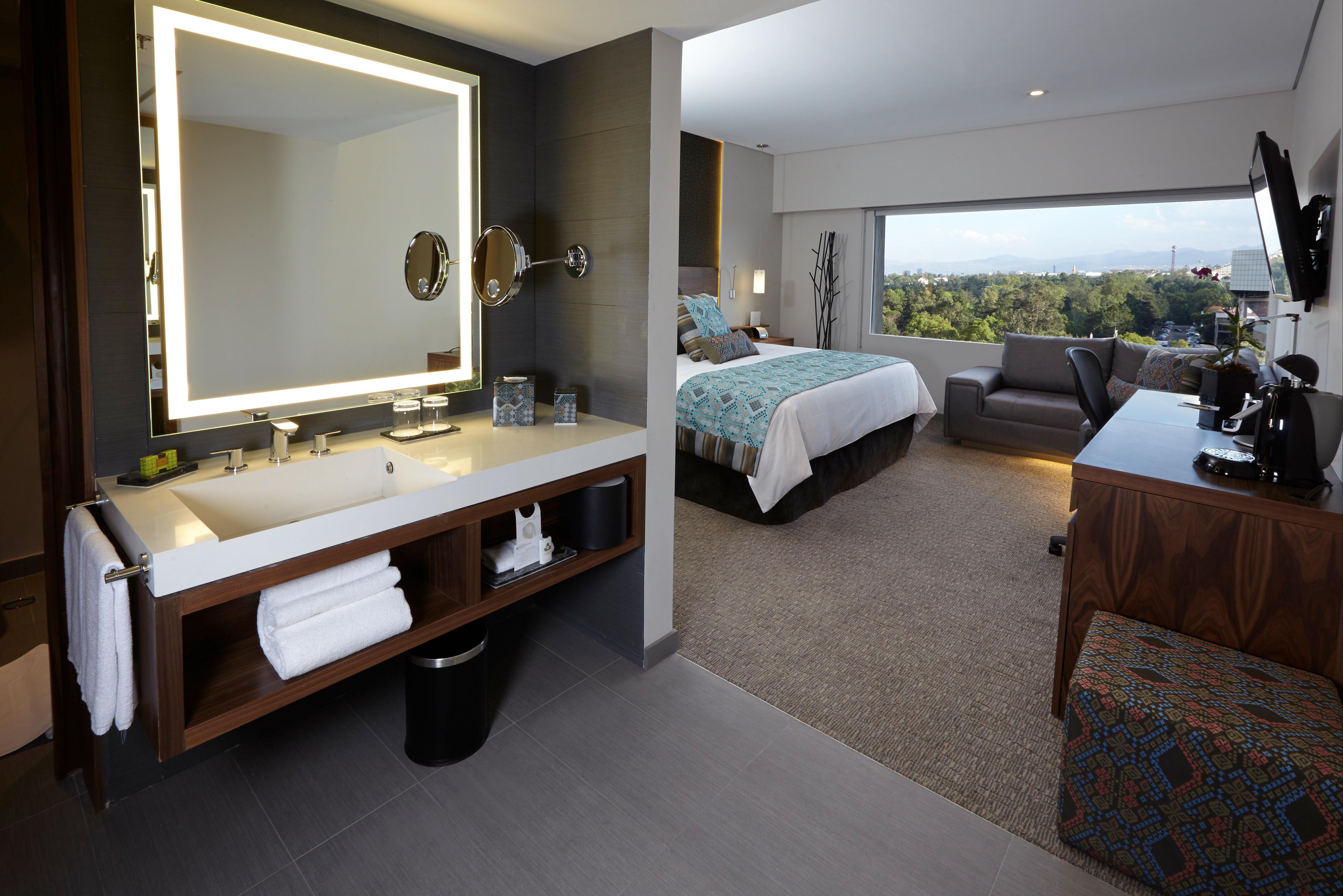 Presidente Intercontinental Mexico City By Ihg Esterno foto A guest room at the hotel
