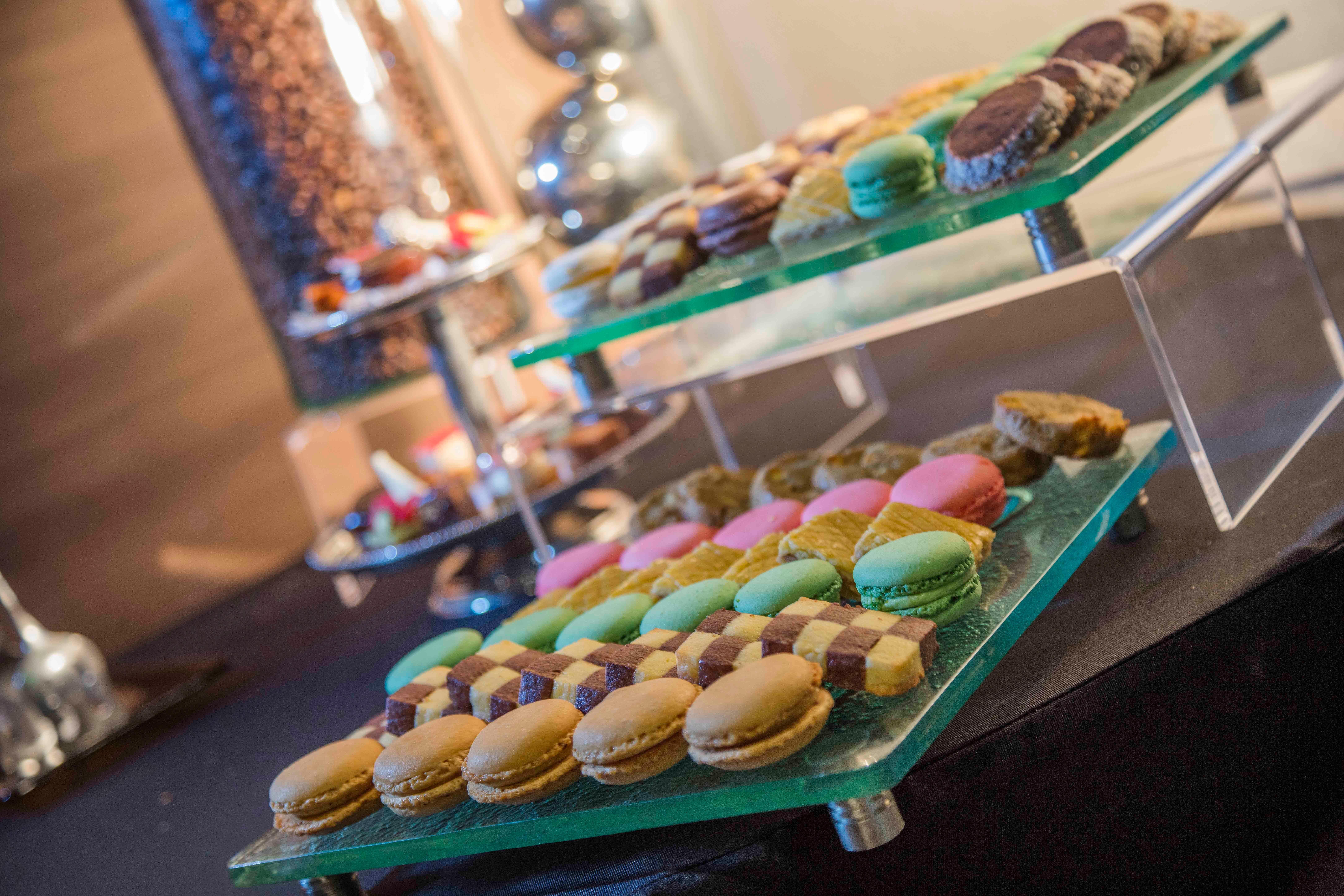 Presidente Intercontinental Mexico City By Ihg Esterno foto A selection of petits fours